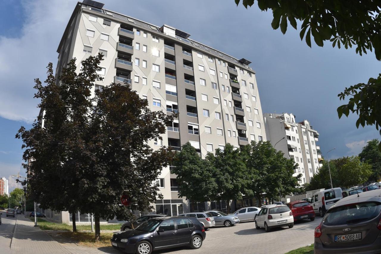 Modern & Cozy Apartment Skopje Exterior photo